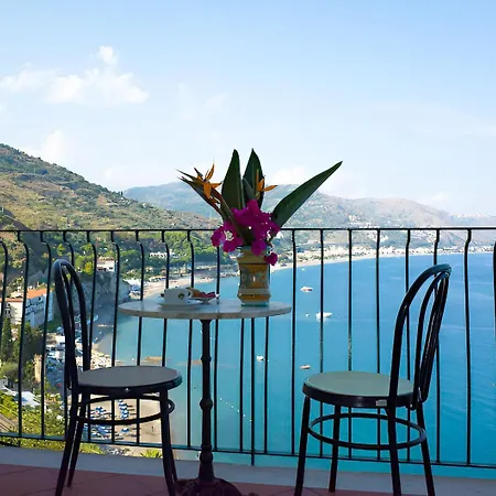 Hotiday Collection - 4* Taormina