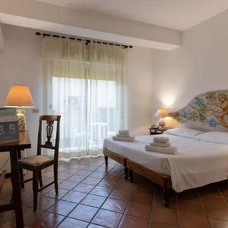 Hotiday Collection - Hotel Taormina